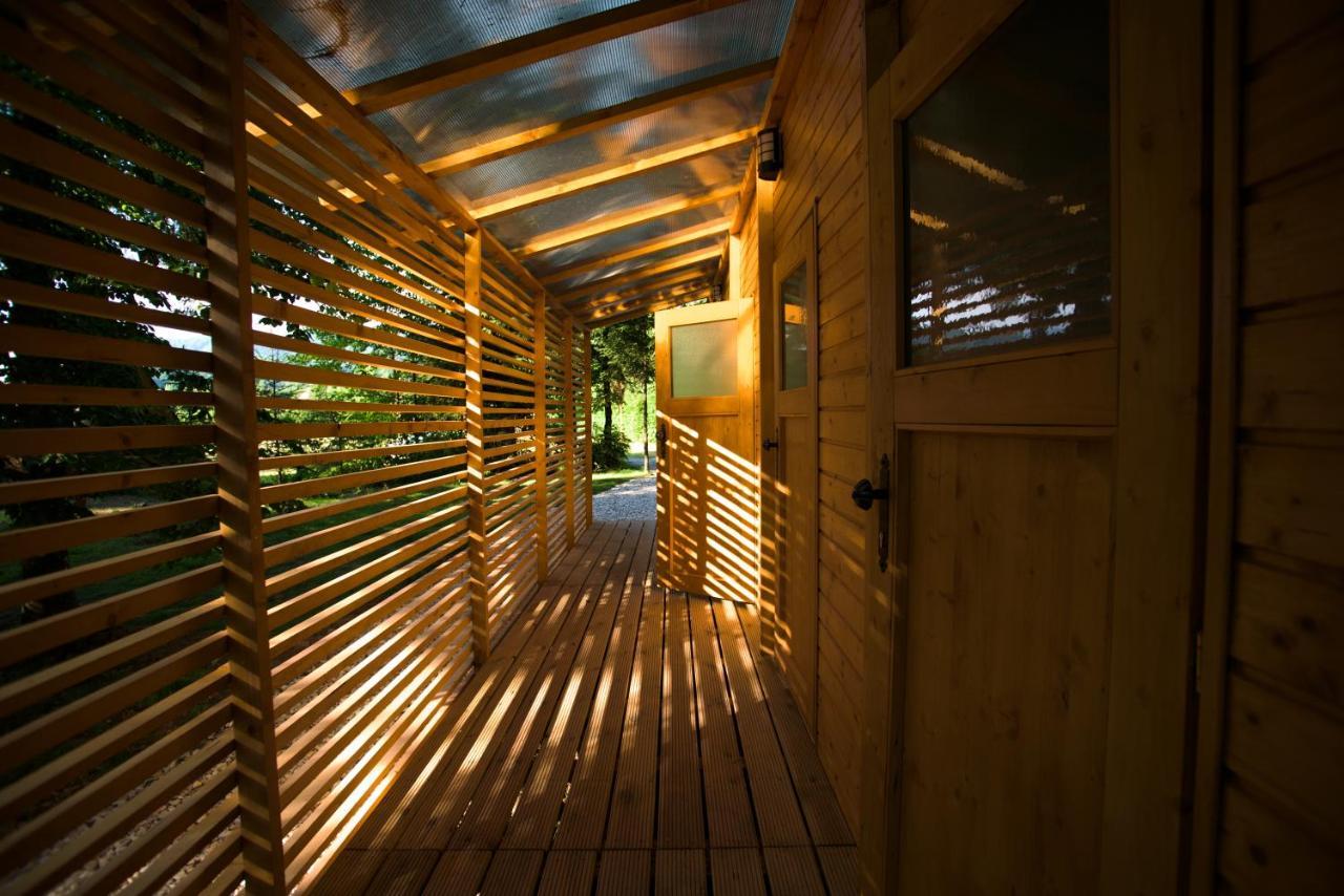 Glamping Forest Edge Камник Экстерьер фото