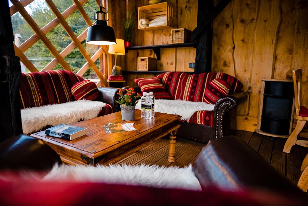Glamping Forest Edge Камник Экстерьер фото