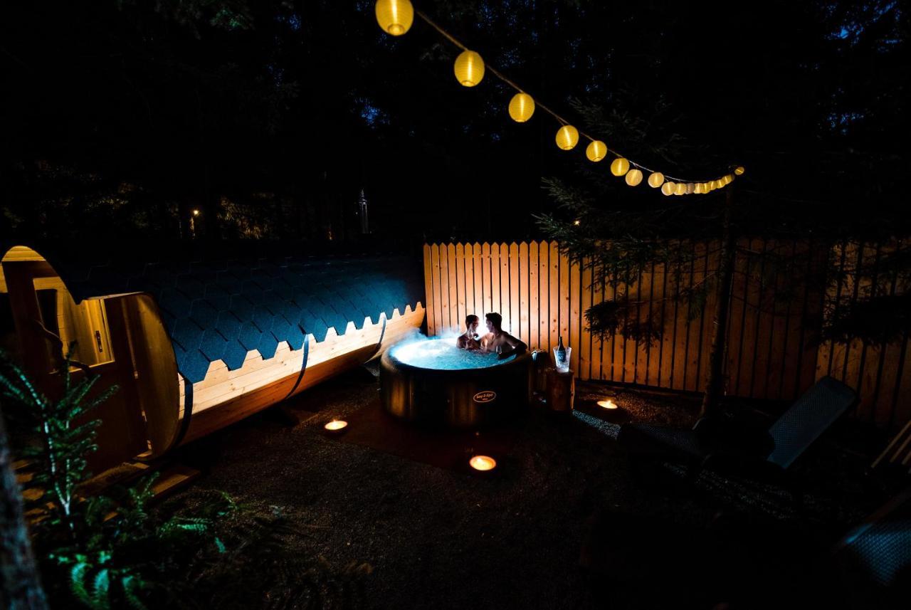 Glamping Forest Edge Камник Экстерьер фото