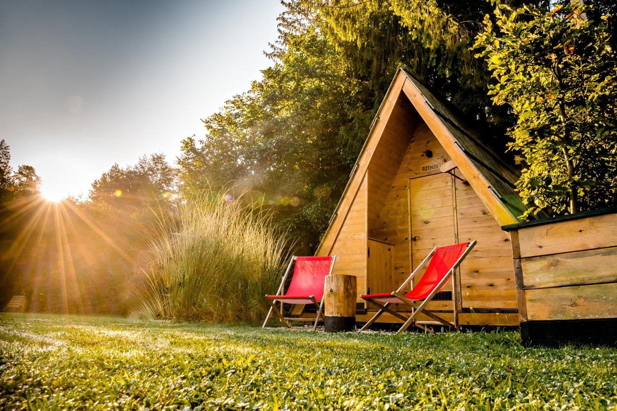 Glamping Forest Edge Камник Экстерьер фото